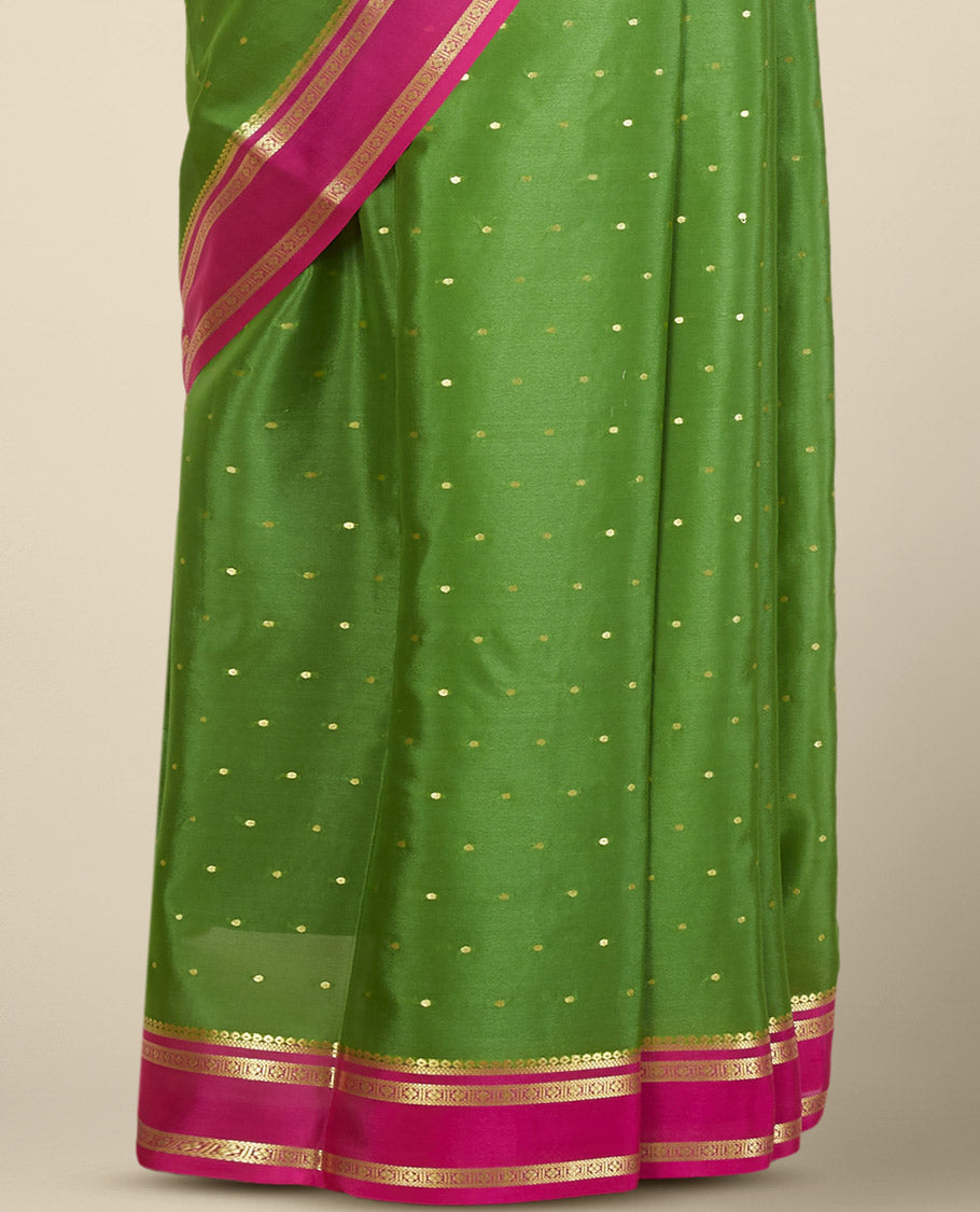 Green buttas mysore silk saree with contrast rettai pettu floral design border