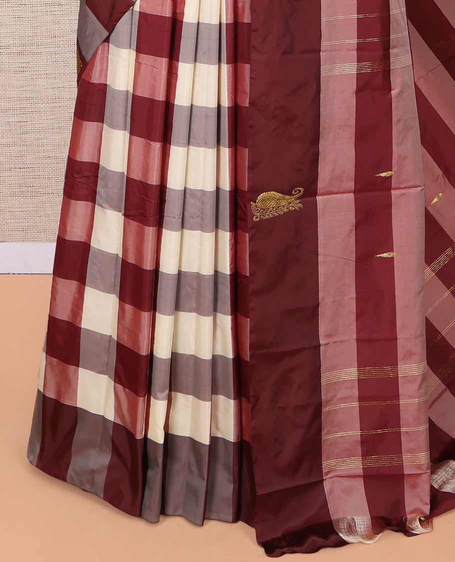 Borderless Multi-Color Checked Arani Saree, Woven with Zari Buttas, a Self-Pallu, and a Matching Blouse