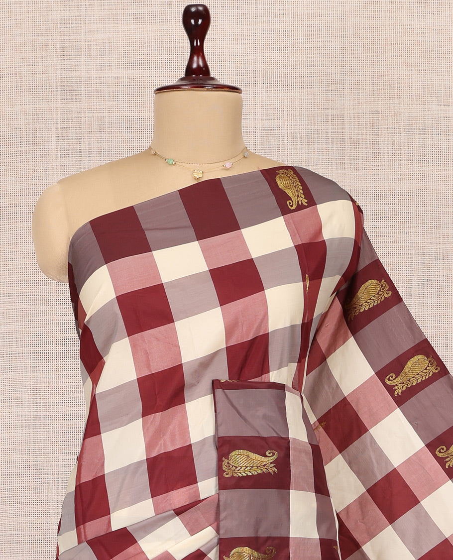 Borderless Multi-Color Checked Arani Saree, Woven with Zari Buttas, a Self-Pallu, and a Matching Blouse