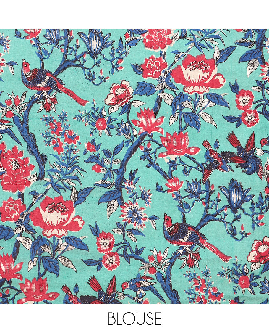 Pink Chevron Striped Mangalagiri Cotton Saree Complemented by Contrast Traditional Zari Design Border, and Pallu Featuring the Same Chevron Striped Design