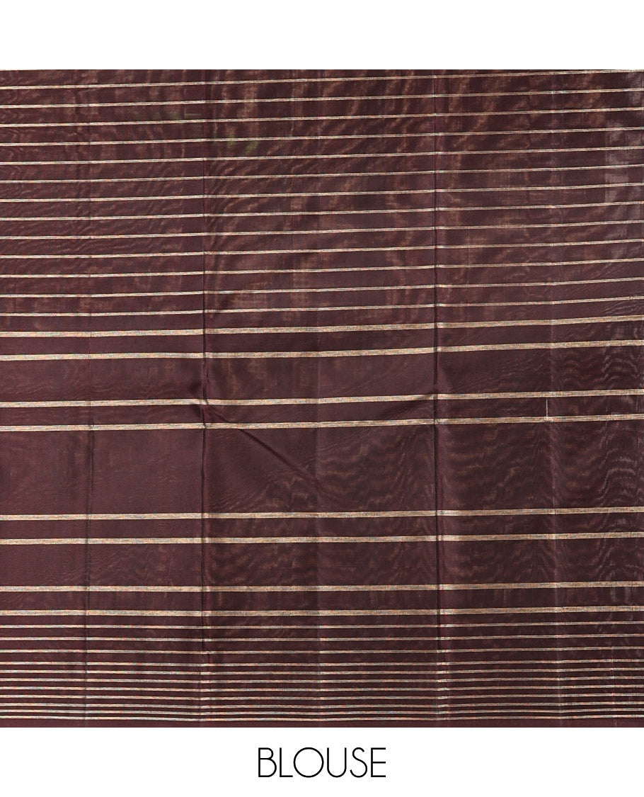 Peach Checked Kanchipuram Silk Saree, Contrast Checked Border of Mayil, and Kuthirai Designs, Grand  Pallu, and a Contrast Blouse