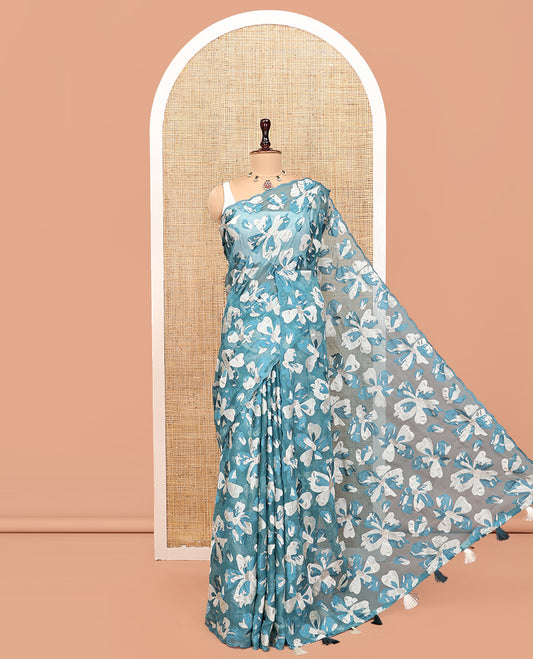 Blue Organza Saree, Impeccably Styled with Floral motifs Thread Embroidery, Scallop-Embroidered Border, and a Matching  b Blouse