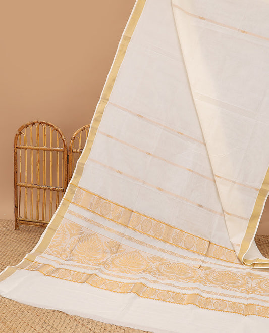 Cream kerala saree with zari designs, zari border & pallu of traditional designs in zari