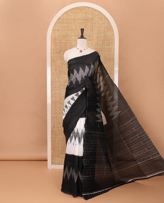 Borderless white 3-layer ikkat chevron printed litchi crushed saree, ikkat printed pallu & small butta printed black blouse
