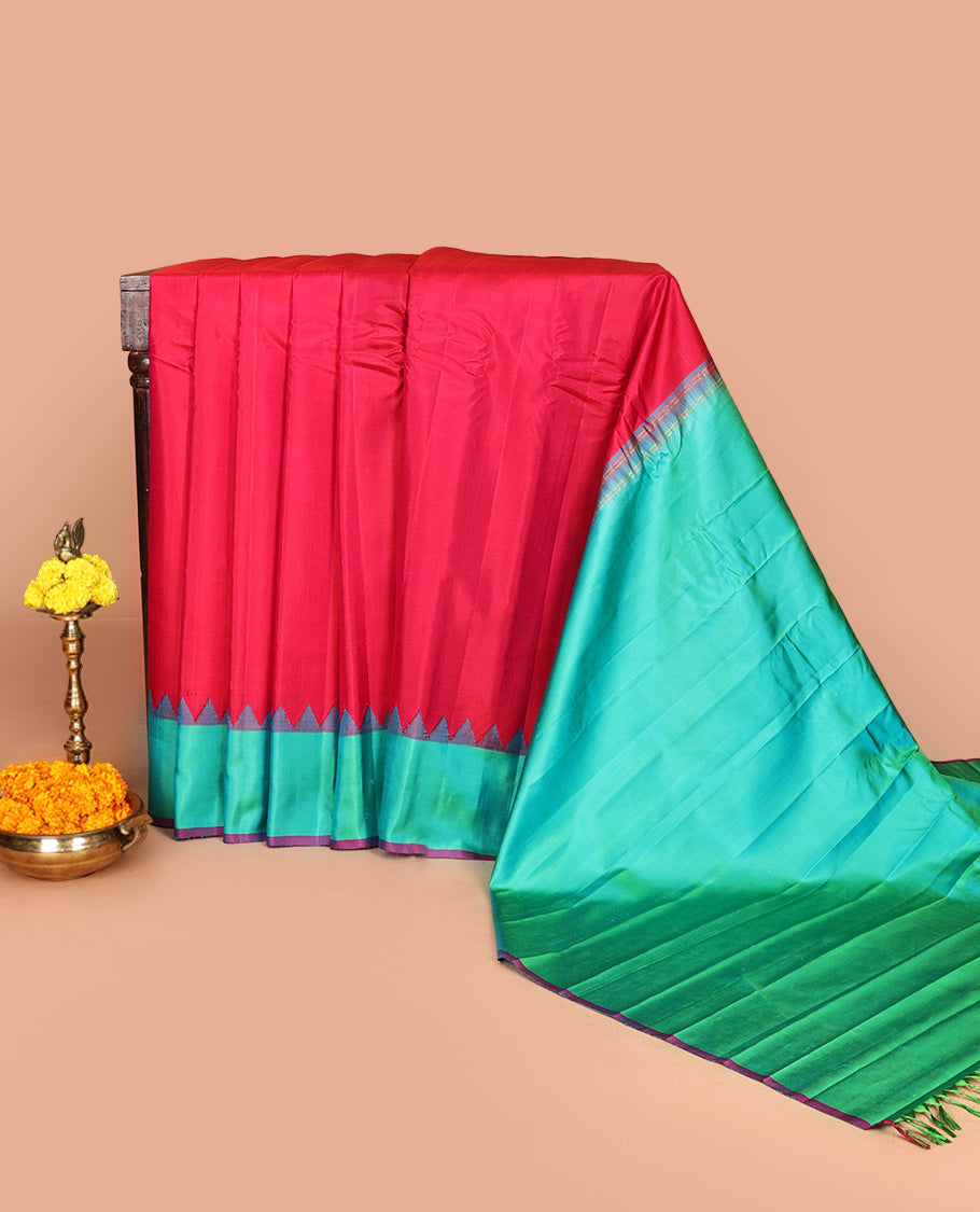 Red Plain Design Gadwal Silk Saree