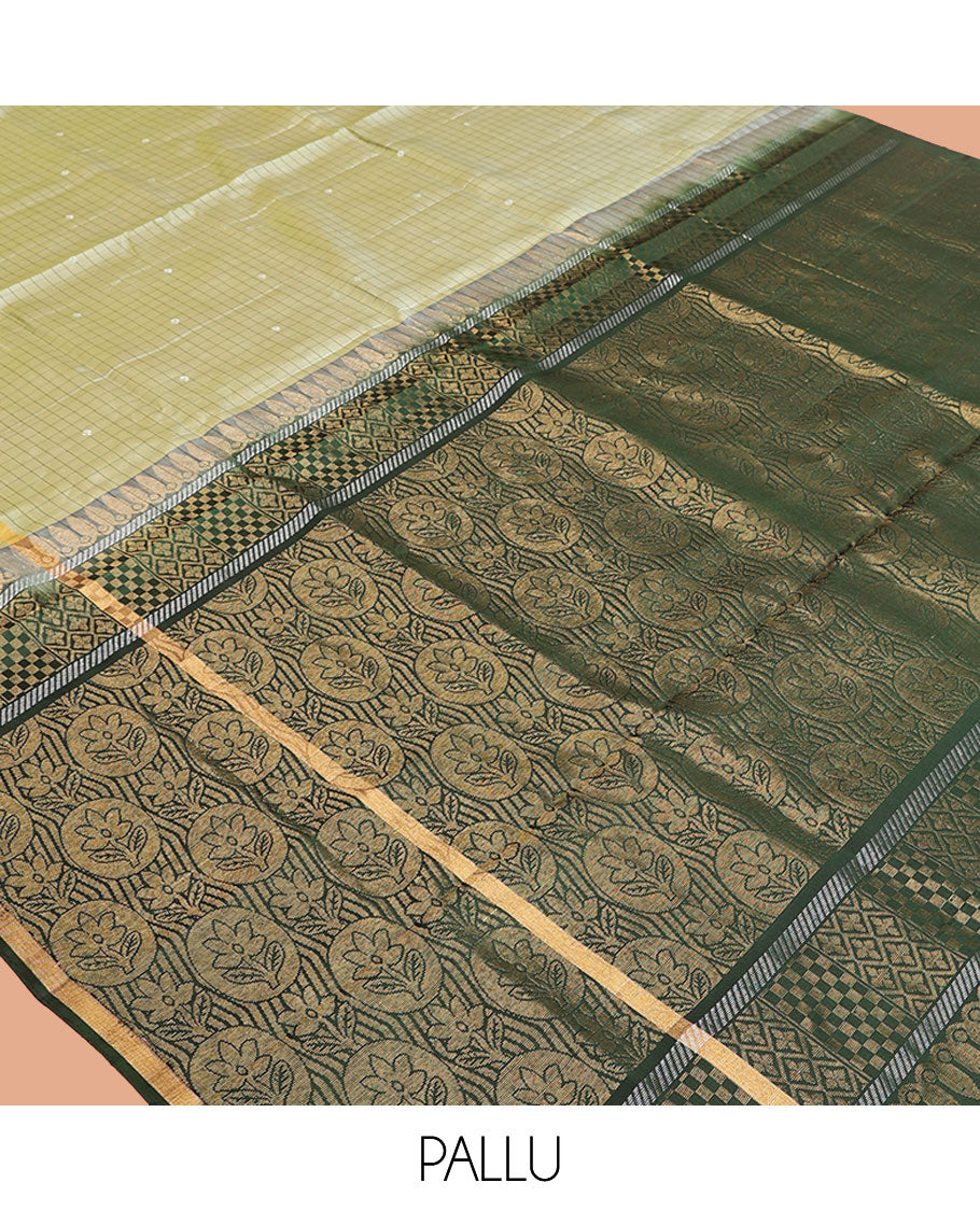 Green Mayuri Lite Silk Mix Saree, Sparsely Woven with Checks on Its Body, Highlighted by Self-Border, Complemented by a Contrast Pallu of Floral Designs, and Paired with a Contrast Blouse