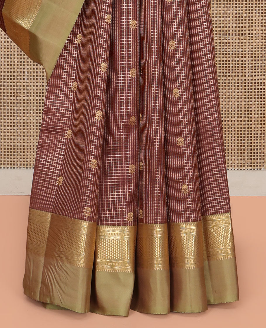 Brown Vasundhara Silk Saree, Prettified with Zari Buttas and Checks All Over Its Body, Complemented by a Contrast Kal Eragina Border of Ara Bogudi, Muthu, and Ara Maadam Designs, Grand Jaal Pallu, and Paired with a Contrast Blouse