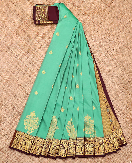Green Budget Silk Saree, Mesmerized with Zari Buttas, a Contrast Traditional Zari Border, Grand Pallu, and a Contrast Blouse