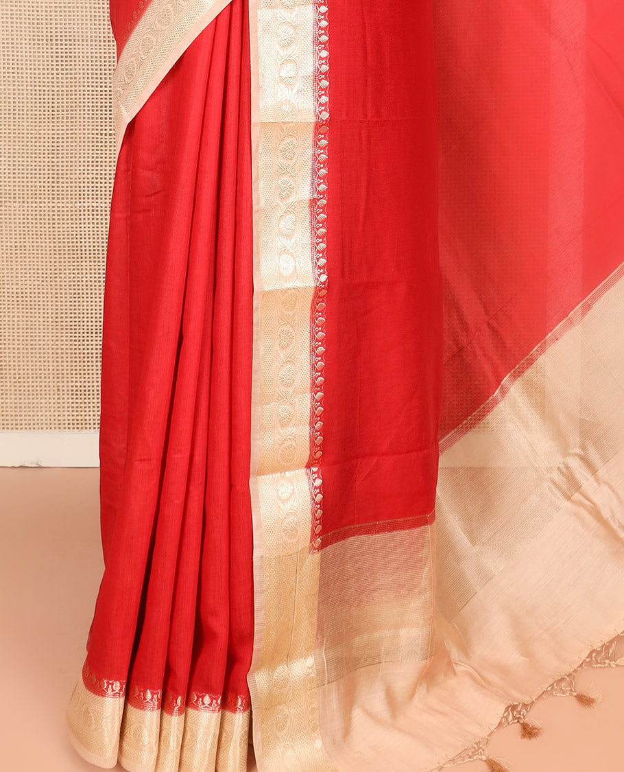 Red Plain Assam Silk Saree, Complemented by a Contrast Traditional Zari Border of Floral Creeper Designs, Gleaming Pallu of Zari Stripes, and Paired with a Contrast Blouse