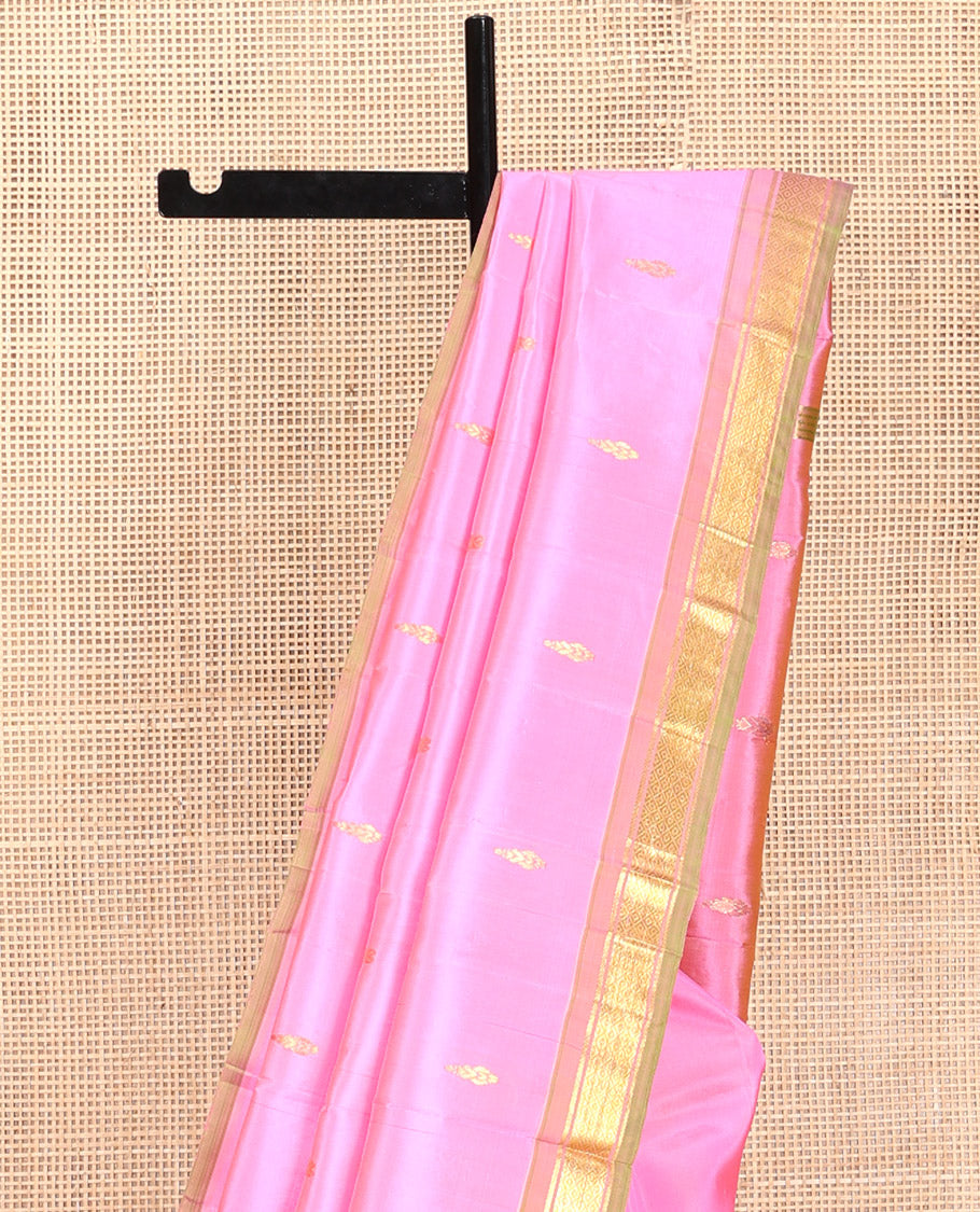 Pink Kanchipuram Silk Saree, Ornamented with Zari Buttas, Contrast Border of Banaras, and Mayil Kann, Pallu of Zari Design, and No Blouse