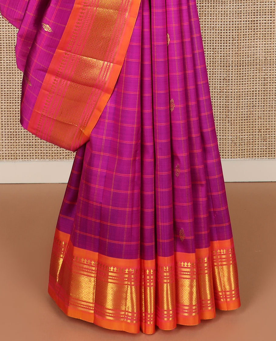 Pink checked & zari buttas Kanchipuram silk saree, contrast border of panner sombu, banaras, muthu & jaal design & zari design pallu