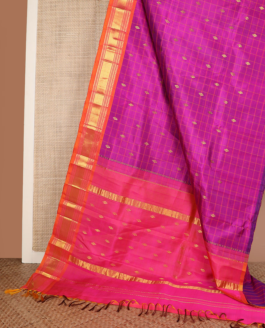 Pink checked & zari buttas Kanchipuram silk saree, contrast border of panner sombu, banaras, muthu & jaal design & zari design pallu