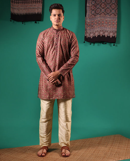 Brown jaal patterns printed with sequins embroidered full-sleeved men's kurta