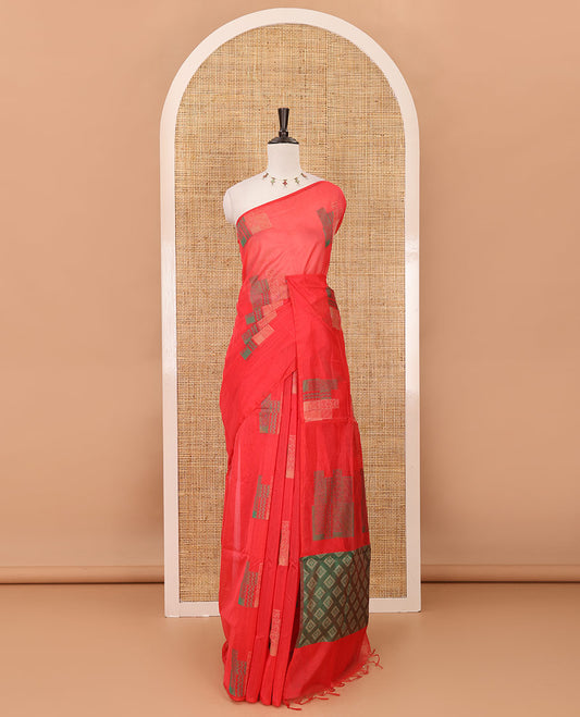 Borderless pink geometric-patterned buttas kota cotton saree, jaal-patterned pallu & matching jaal-patterned blouse