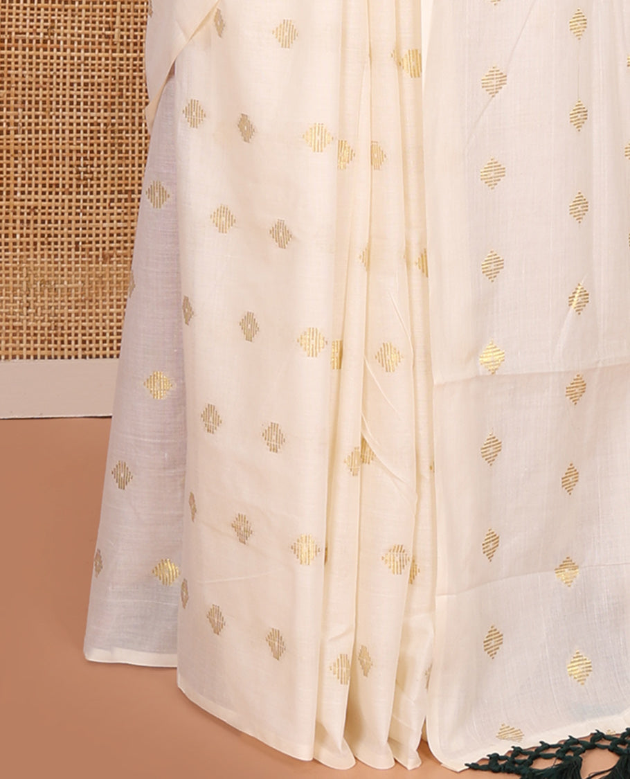 Borderless Cream Kerala Cotton Saree, Steeped with Zari Buttas, a Self-Pallu, and a Matching Blouse