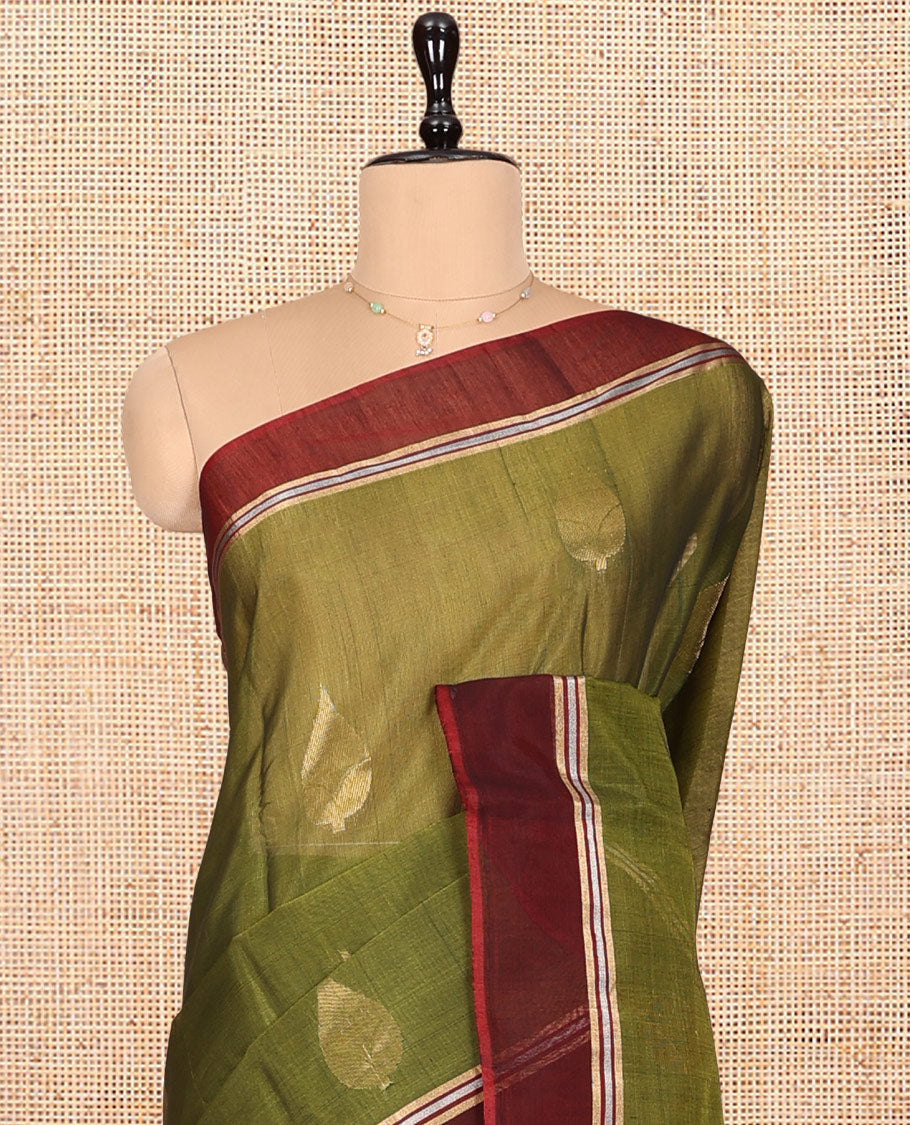 Green Silk Cotton Saree, Detailed with Zari Buttas, a Contrast Border, Contrast Zari Woven Pallu, and a Contrast Blouse