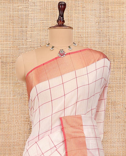 Cream Checked Maheshwari Cotton Saree, Complemented by a Contrast Zari Textured Border, Gleaming Pallu, and Paired with a Contrast Blouse