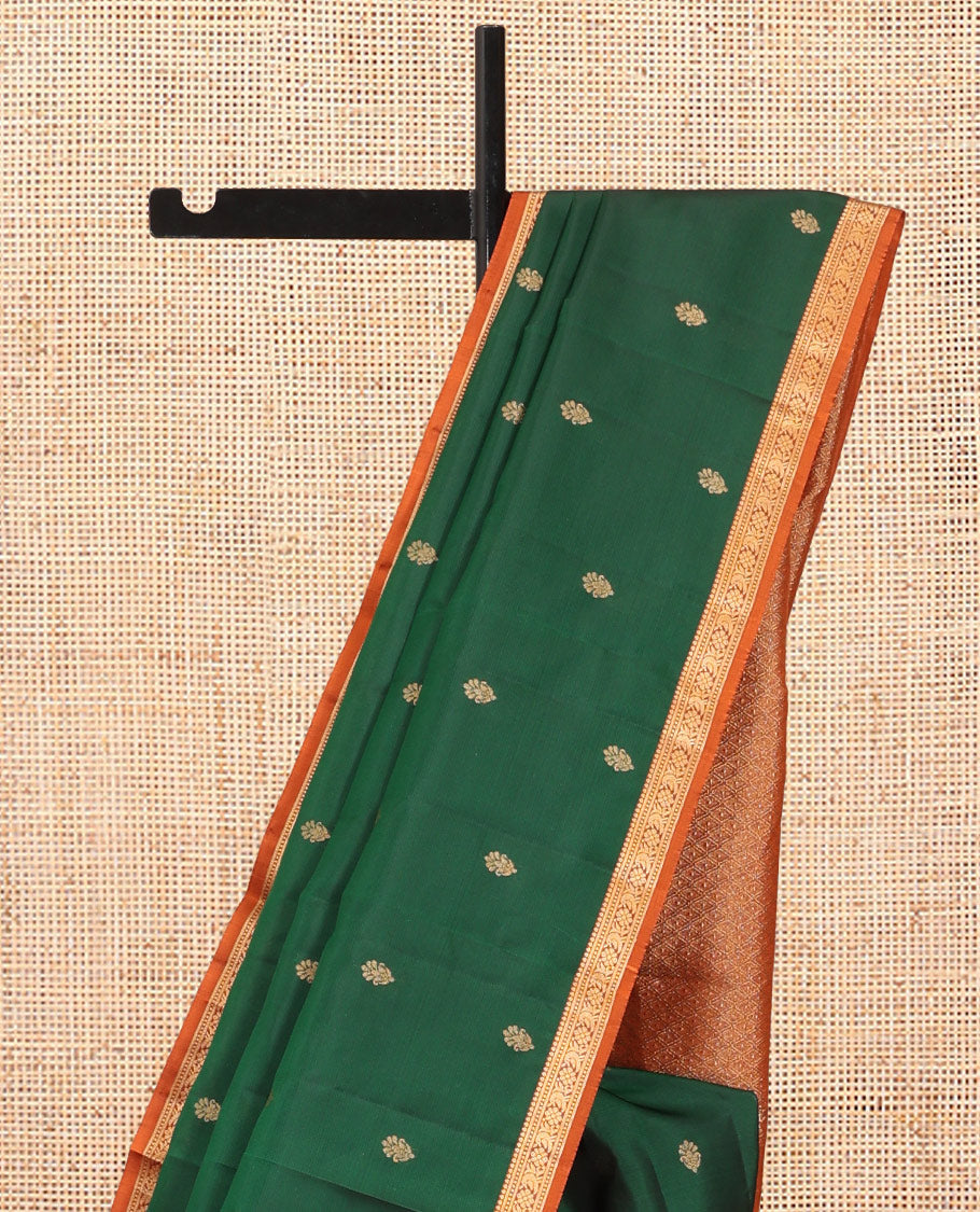 Green Vasundhara Lite Silk Mix Saree, Adorned with Zari Buttas, a Contrast Border of Kamalam and Mayil Designs, Grand Jaal Pallu, and a Contrast Blouse