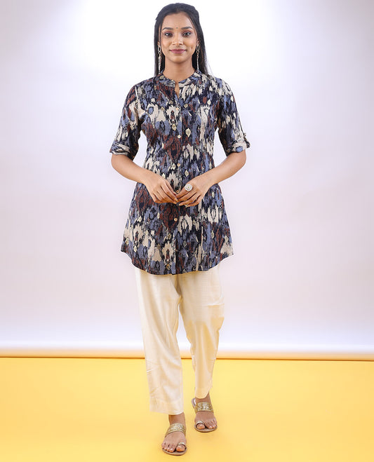Multi-color abstract-style printed Chinese collar & elbow sleeve above-knee a-line top