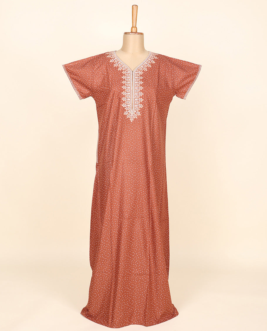 Brown triangle motifs printed & neck embroidery v-neck cotton half-sleeve nighty