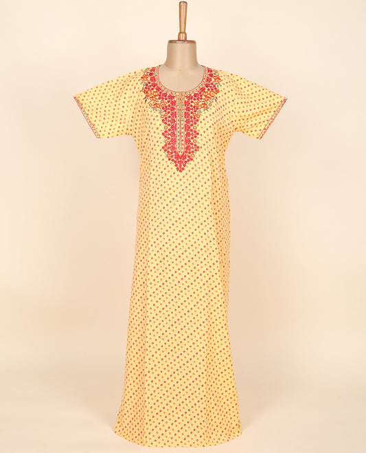 Yellow bandhani dot printed & thread embroidery round neck cotton half-sleeve nighty