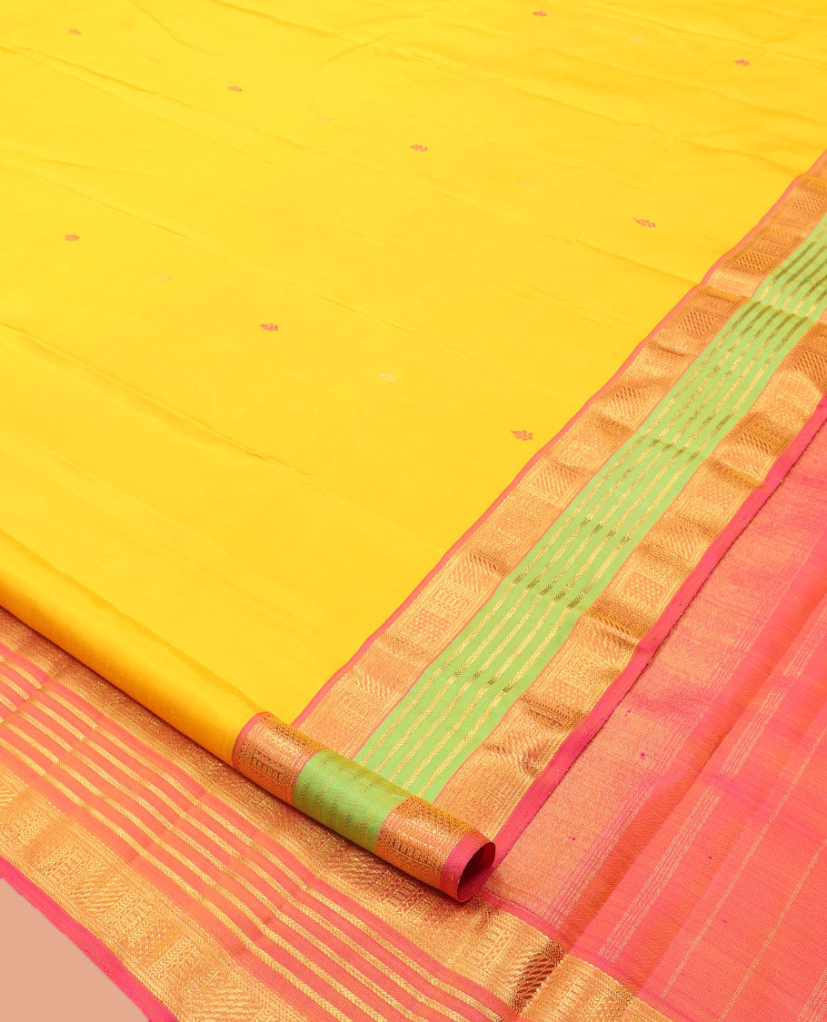 Orange Kanchipuram Silk Saree, Crafted with Thread Buttas, Complemented by Contrast Traditional Zari Border, Grand Pallu, and Contrast Blouse
