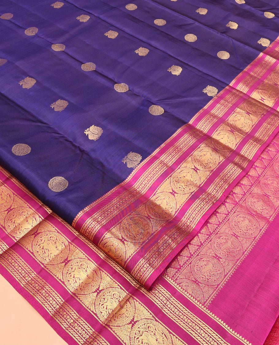 Violet Vasundhara Silk Saree, Meticulously Crafted with Mayil-Chakra Buttas, Contrast Border of Thilakam Mokku, Puli Nagam, and Round Yaali Designs, Grand Pallu, and a Contrast Blouse