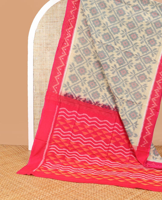 Cream floral design ikkat cotton sareee with contrast border & geometrric design pallu