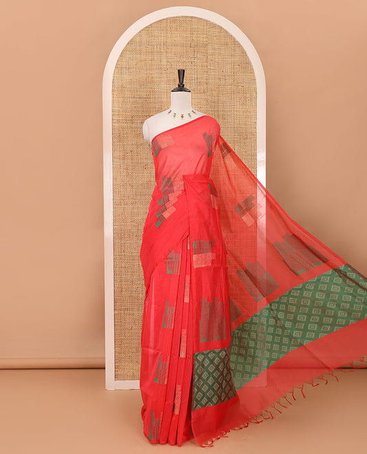 Borderless pink geometric-patterned buttas kota cotton saree, jaal-patterned pallu & matching jaal-patterned blouse