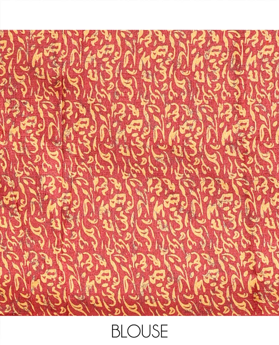Borderless Maroon Art Khadi Mul Cotton Saree, Beautified with Batik Vines Print On Its Body, Pallu Features Hibiscus Flower Printed , and Comes with a Printed Blouse