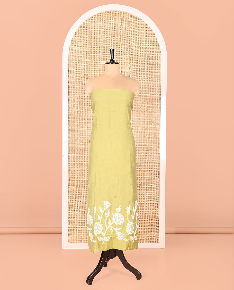 Green Mul Chanderi Material Chudidar Set, Accentuated with Appliqué Floral Embroidery on Its Top, a Plain Santoon Bottom, and Paired Scallop Embroidered Mul Chanderi Dupatta
