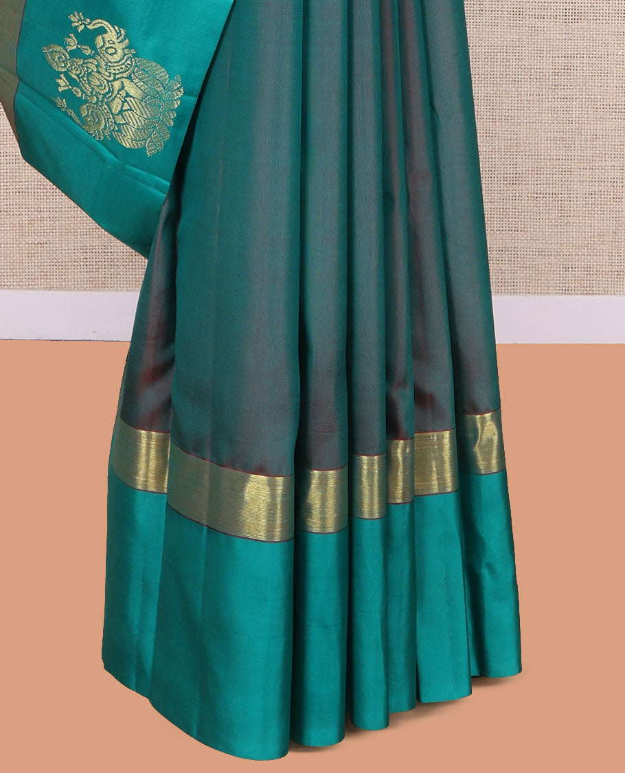 Blue Dual-tone Kanchipuram Silk Saree, Elevated with Goddess Lakshmi Buttas, a Contrast Goddess Lakshmi Border, Goddess Lakshmi Pallu, and a Contrast Blouse