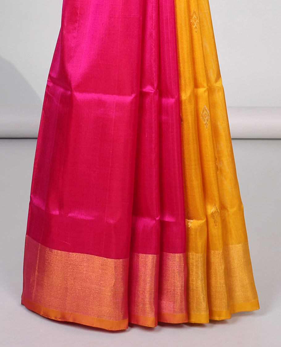 Pink uppada silk saree with contrast plain border & floral buttas pallu