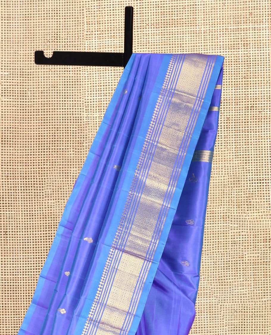 Lavender Zari Buttas Kanchipuram Silk Saree, Highlighted by a Zari One-Sided Border of Panner Sombu, Banaras, Muthu, and Jaal Designs, Zari Design Pallu, and a No Blouse