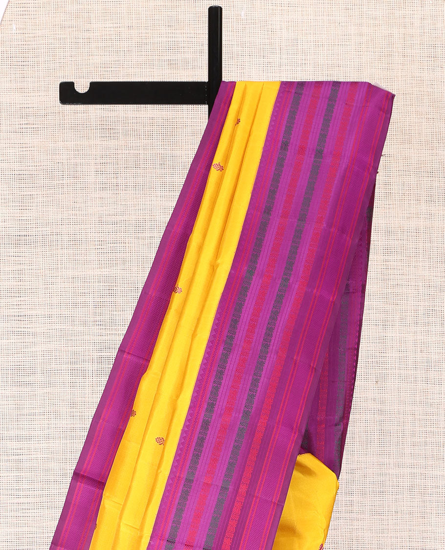 Yellow Kanchipuram Silk Saree, Delicately Woven with Thread Buttas, Complemented by Contrast Mayil Thread Border, Ara Maadam Pallu, and a Contrast Blouse