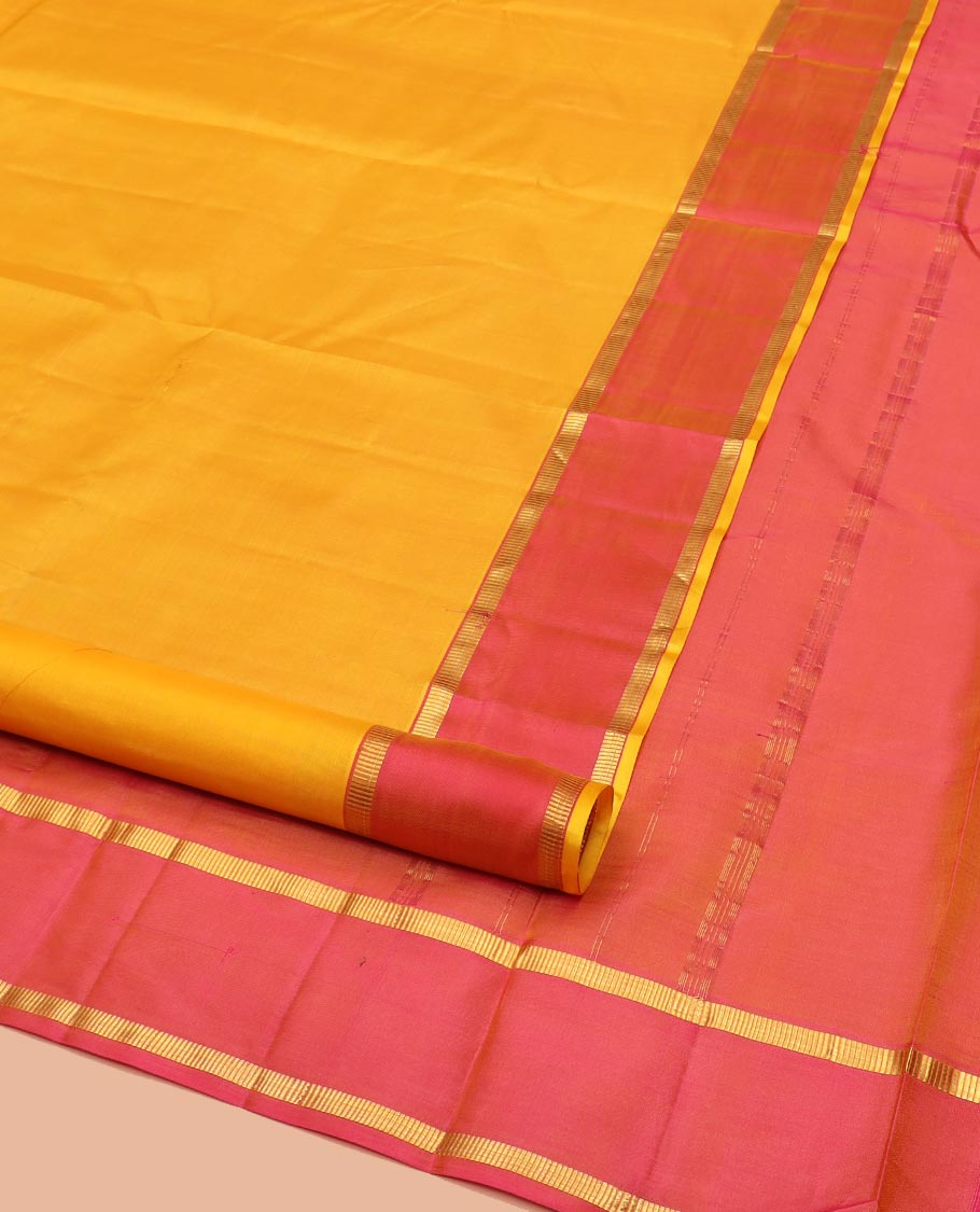 Yellow Plain Kanchipuram Silk Saree, Complemented by a Captivating Contrast Border of Zari Designs, Zari Designs Woven Pallu, and Paired with a Contrast Blouse