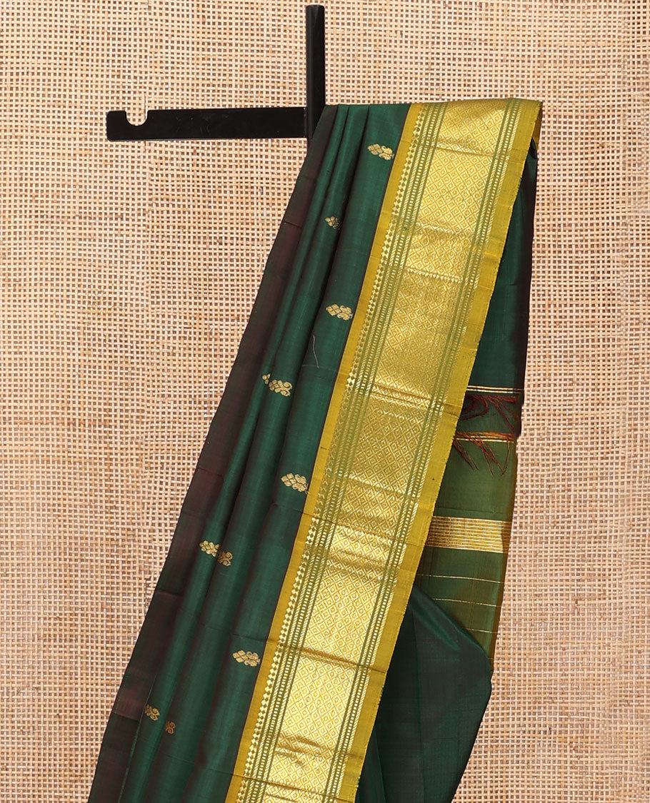 Green zari buttas Kanchipuram silk saree, contrast one-sided border of panner sombu,banaras,muthu & mayil kann & zari design pallu