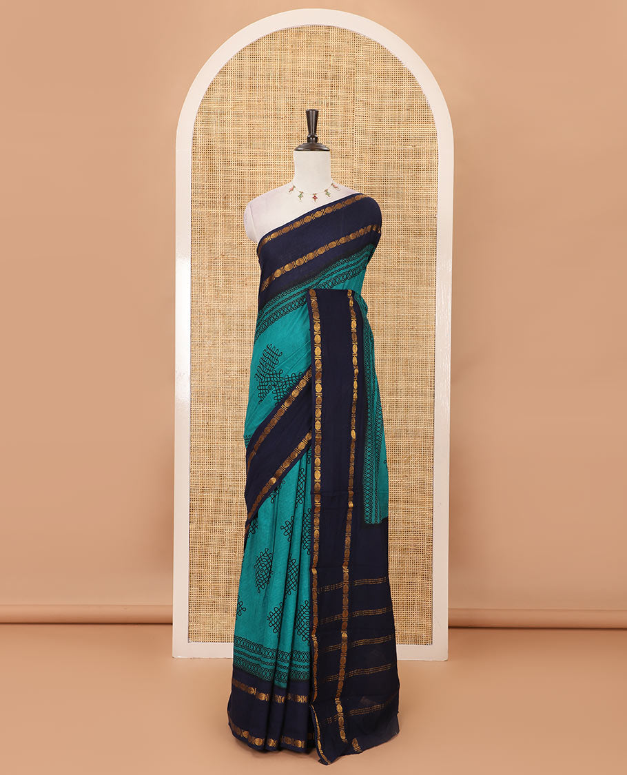 Rama green kolam motifs printed Sungudi cotton saree, contrast rettai pettu rudraksham motif border, striped pallu & contrast zari checked blouse