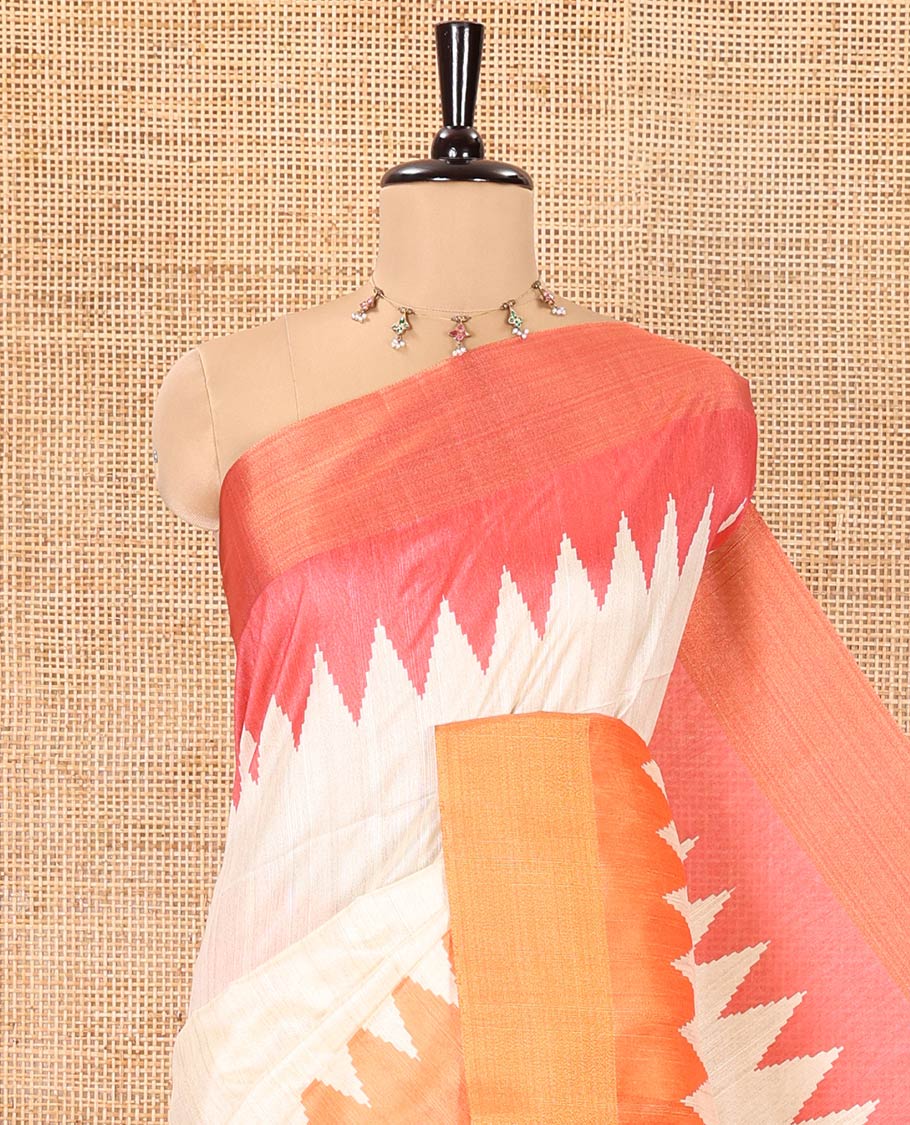 Cream Plain Semi-Jute Tussar Saree, Complemented by a Contrast Pink-Orange Ganga-Jamuna Temple Border, Sparsely Striped Pallu, and Paired with a Contrast Blouse