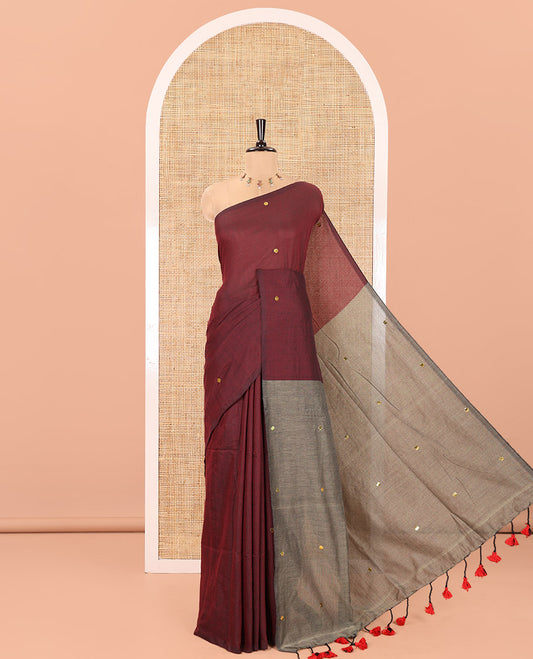 Borderless Maroon Khadi Mul Cotton Saree, Adorned with Sequins Work All Over Its Body, Complemented by Contrast Pallu of Sequins Work and Paired with a Contrast Blouse