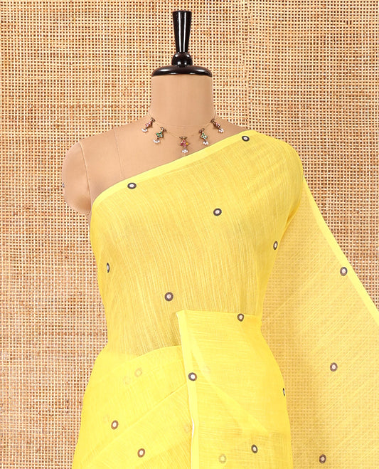 Borderless Yellow Linen Cotton Saree, Adorned with Polka Dot Print, Complemented by Contrast Geometric Printed Pallu and Paired with a Contrast Blouse