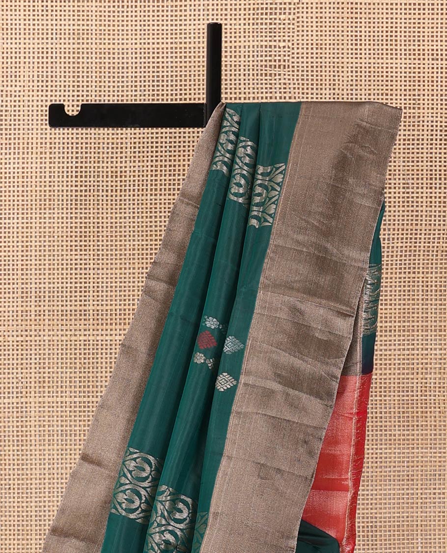 Green zari buttas and zari design Uppada saree, bavanji border, and contrast intricate pallu