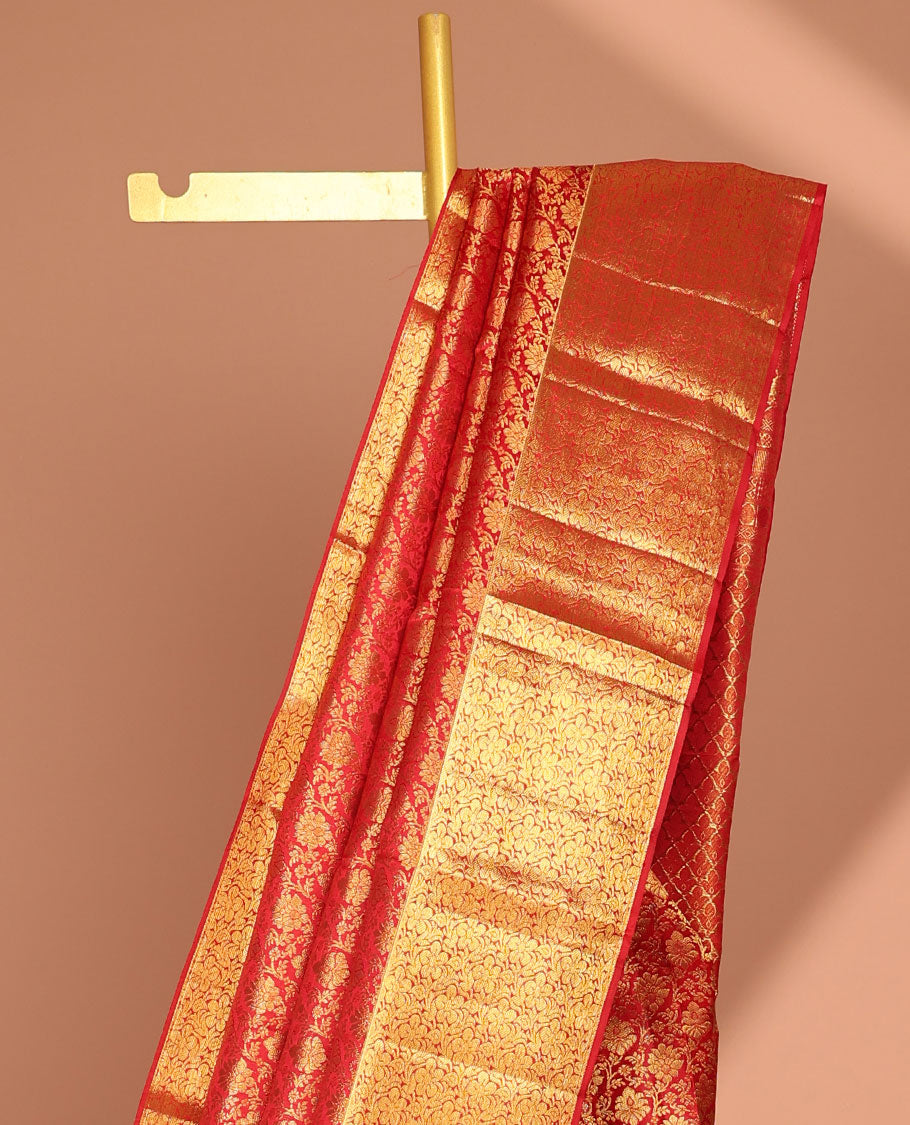 Red floral jacquard kancheepuram silk saree with self zari design border & pallu of argyle design