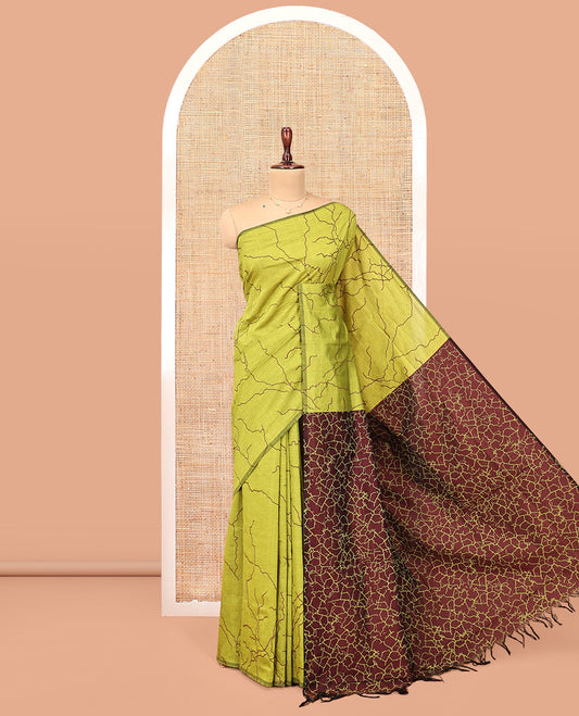 Borderless Green-Brown Poly Cotton Saree, Creatively Printed Like Lightning Strikes, a Contrasting Lightning-Strike-Printed Pallu, and a Contrast Blouse