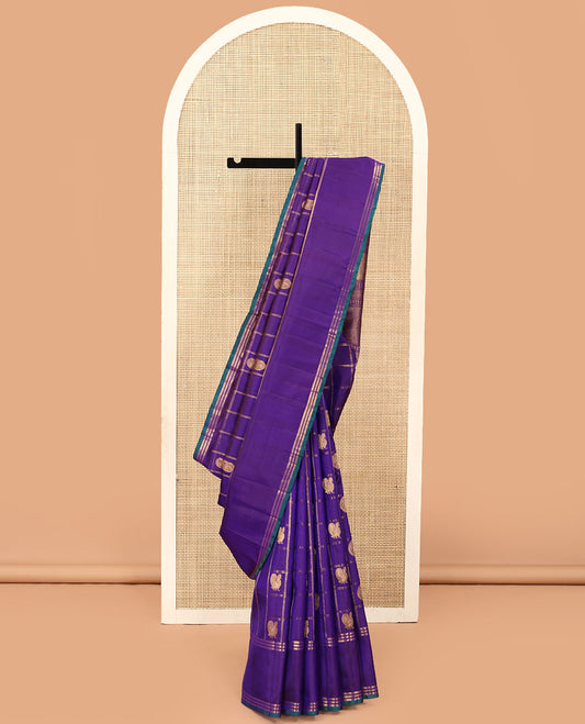 Violet manga-mayil butta enclosed checked Kanchipuram silk saree, bodi border of stripes, and pallu of thilakam mokku, muthu, manga, and ara madam designs