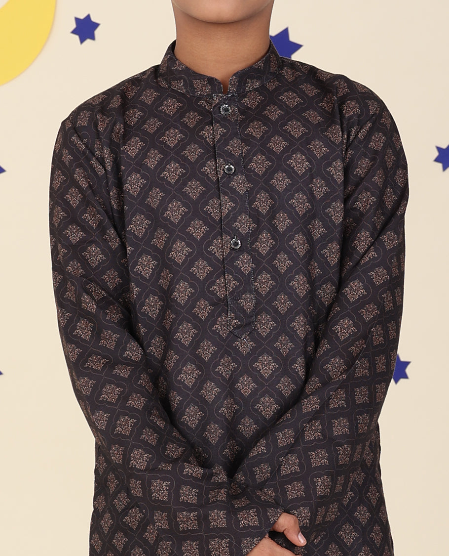 Green cotton kurta set features ogee patterned full-sleeve kurta & contrast pants