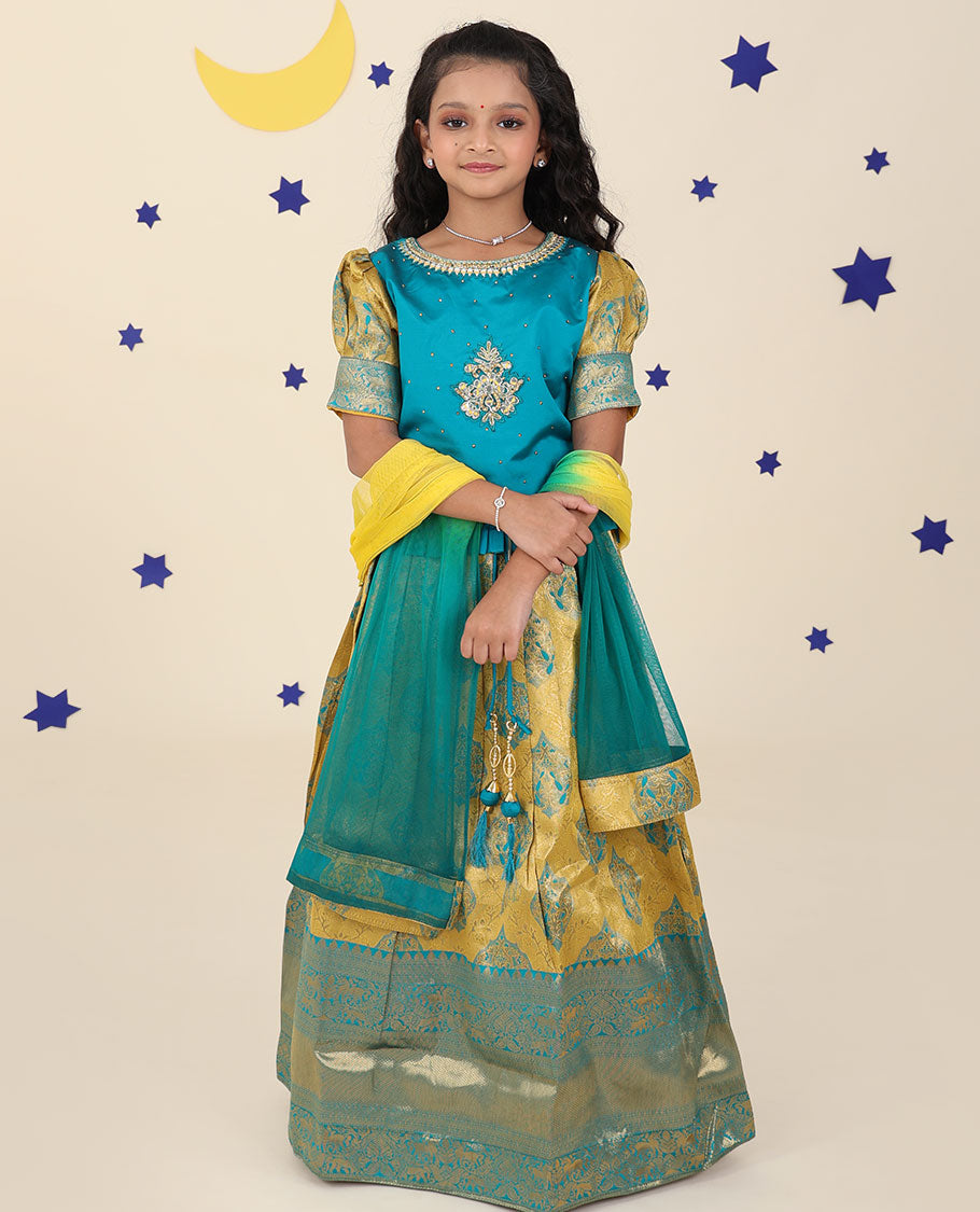 Yellow cholly set features jacquard & traditional border skirt, contrast embroidered puff-sleeve blouse & net dupatta