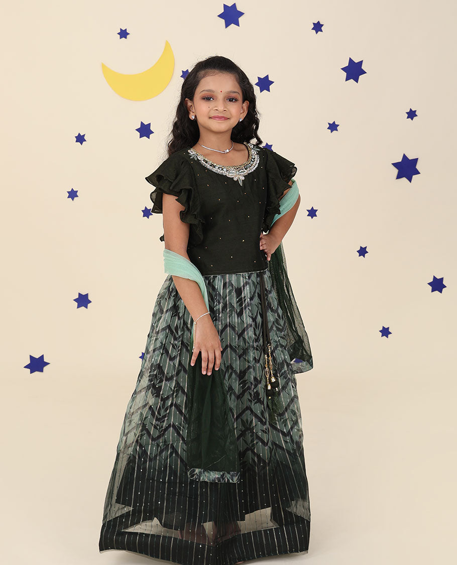 Green cholly set features intricately printed skirt, embroidered butterfly sleeve blouse & net dupatta	