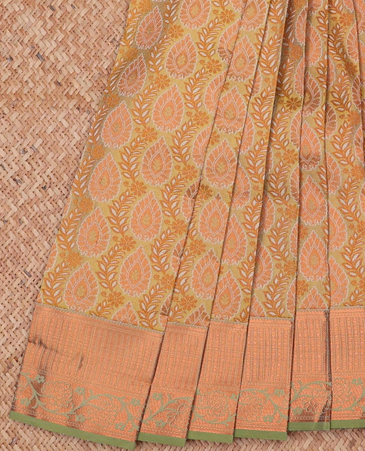 Green jacquard design art-silk saree, contrast zari border & intricately designed pallu