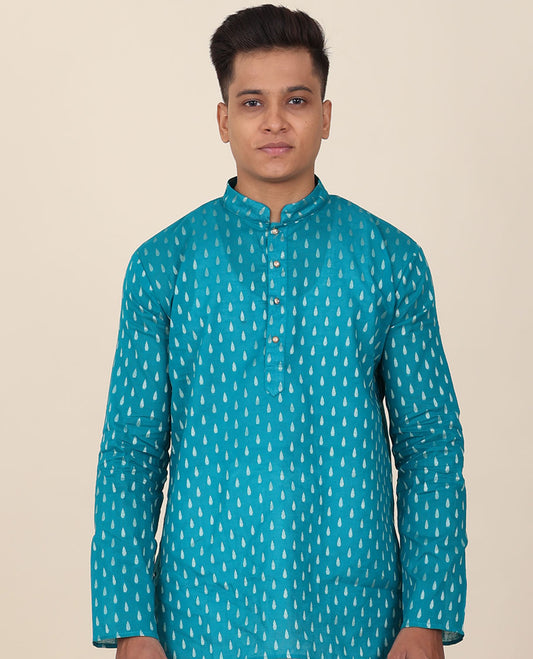 Blue unique buttas mandarin collared & full-sleeve short cotton kurta